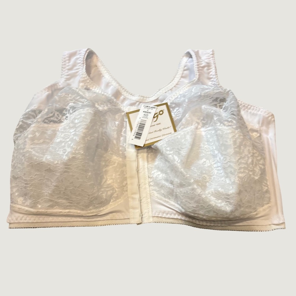 Cortland Intimates 9605 White Lace Front Hook Posture Back Bra 42DDD NEW
